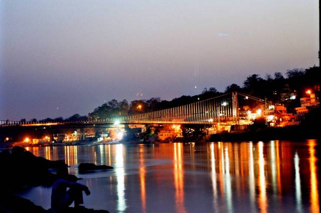 16evening-meditations-at-the-ganga3